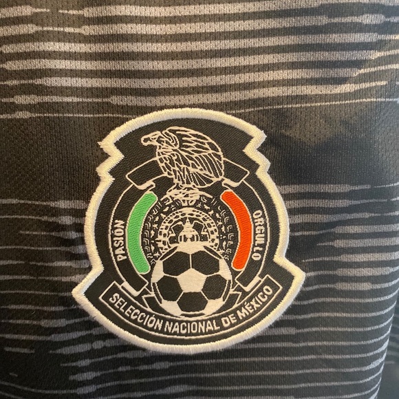 Mexico Soccer Jersey - Picture 4 of 5